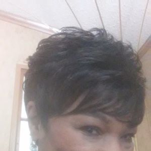 Meet your Posher, Patricia